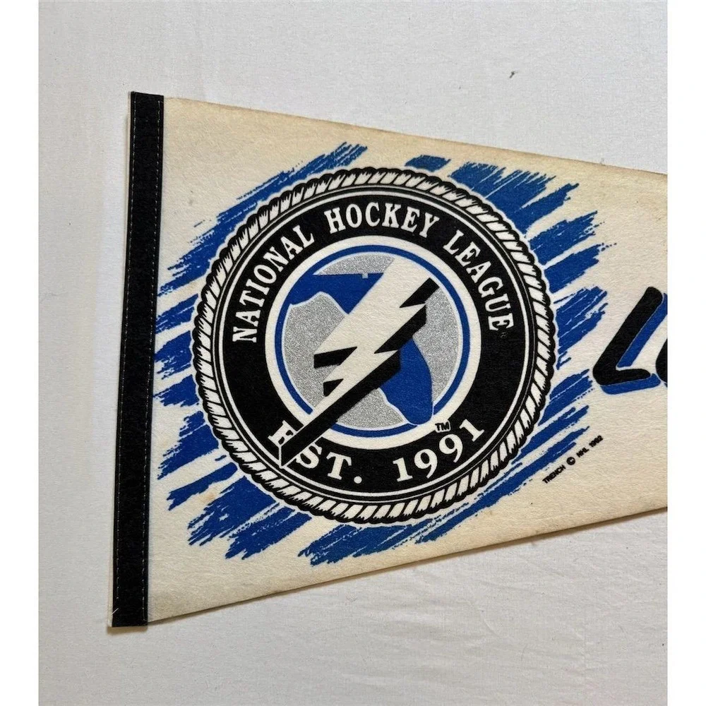 Vintage‎ Tampa Bay Lightning NHL Pennant Est. 1991 Team Logo hockey